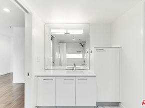 901 S Flower Street 408, Los Angeles CA 90015