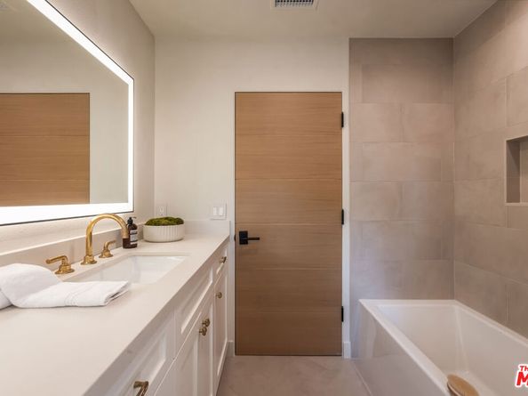 2419 Westridge Road, Los Angeles CA 90049