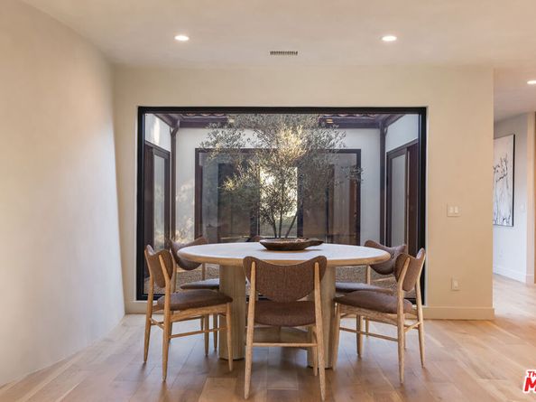 2419 Westridge Road, Los Angeles CA 90049