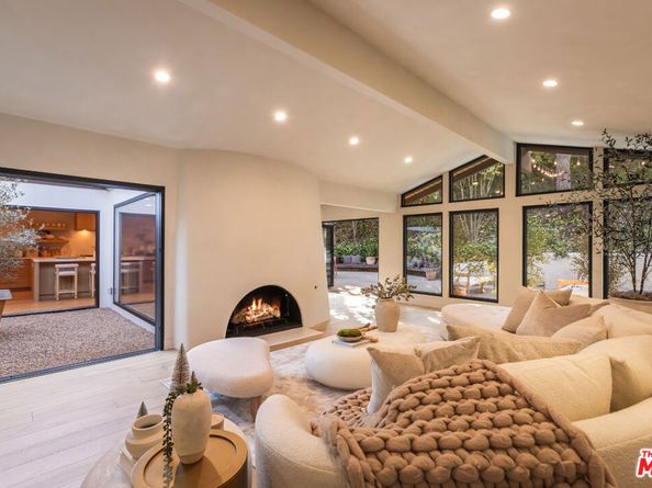 2419 Westridge Road, Los Angeles CA 90049