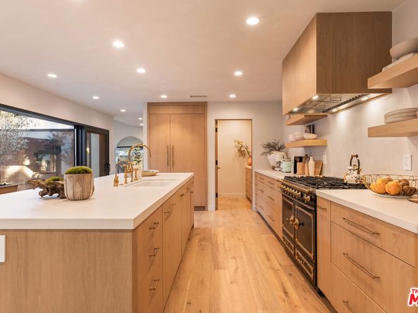 2419 Westridge Road, Los Angeles CA 90049