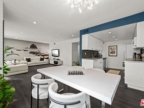 1221 N Kings Road 207, West Hollywood CA 90069