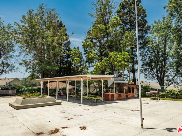 3500 W Manchester Boulevard 281, Inglewood CA 90305