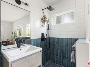 2304 W Avenue 31, Los Angeles CA 90065