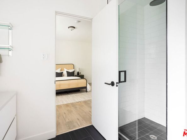 1823 N Fuller Avenue 4, Los Angeles CA 90046