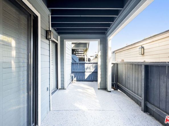 7316 Quill Drive 8, Downey CA 90242