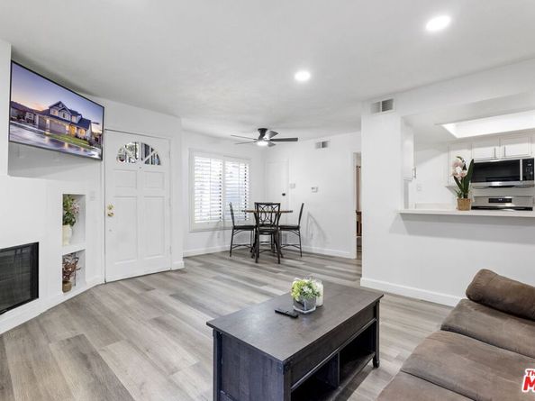 7316 Quill Drive 8, Downey CA 90242