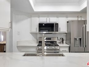 7316 Quill Drive 8, Downey CA 90242