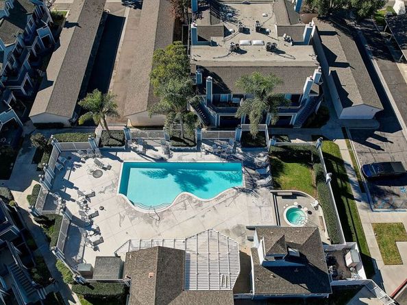 7316 Quill Drive 8, Downey CA 90242