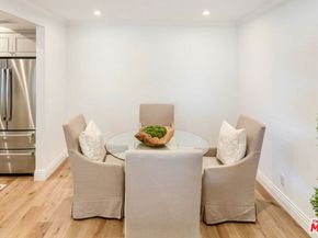 2385 Roscomare Road D3, Los Angeles CA 90077