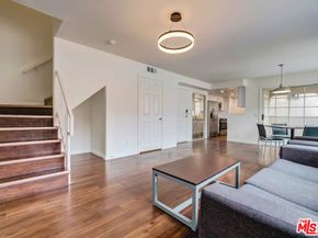 2370 Portland Street, Los Angeles CA 90007