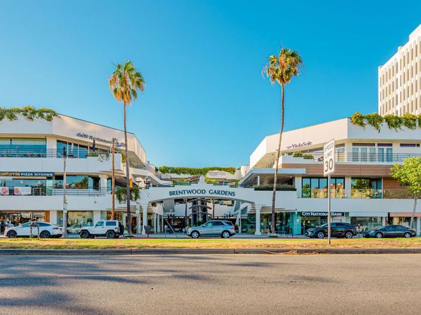 11918 Kiowa Avenue 302, Los Angeles CA 90049