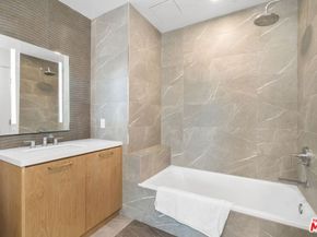 400 S Broadway 1021, Los Angeles CA 90013