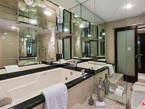 801 Ocean Avenue 206, Santa Monica CA 90403