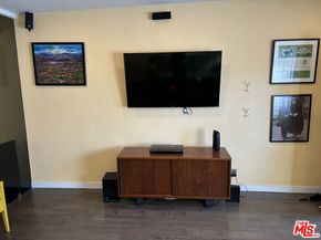 1255 N Harper Avenue 15, West Hollywood CA 90046