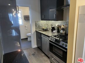 1255 N Harper Avenue 15, West Hollywood CA 90046