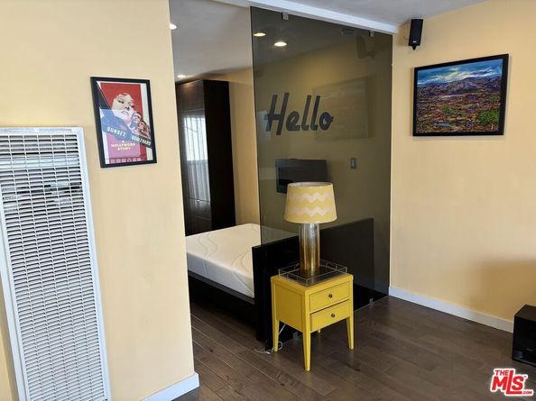 1255 N Harper Avenue 15, West Hollywood CA 90046