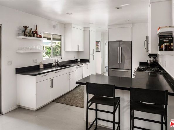 4280 Mount Vernon Drive, View Park CA 90008