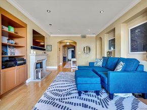 1010 Genter St 102, La Jolla CA 92037