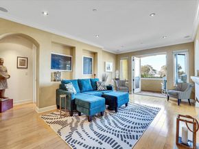 1010 Genter St 102, La Jolla CA 92037