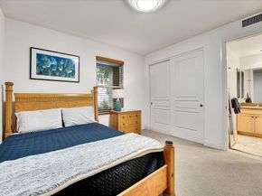 1010 Genter St 102, La Jolla CA 92037