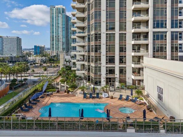 700 W E St 805, San Diego CA 92101