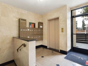 947 W 30th Street, Los Angeles CA 90007