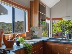 6201 Quebec Drive, Los Angeles CA 90068