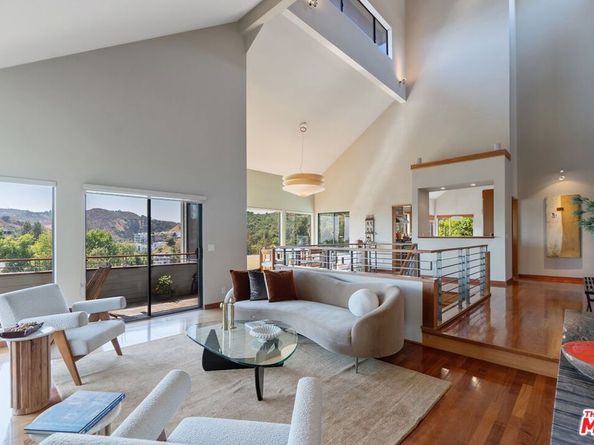 6201 Quebec Drive, Los Angeles CA 90068