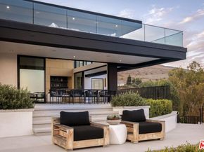 29800 Cuthbert Road, Malibu CA 90265