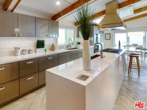 6601 E Seaside Walk, Long Beach CA 90803