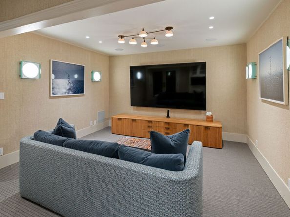 525 Spoleto Drive, Pacific Palisades CA 90272