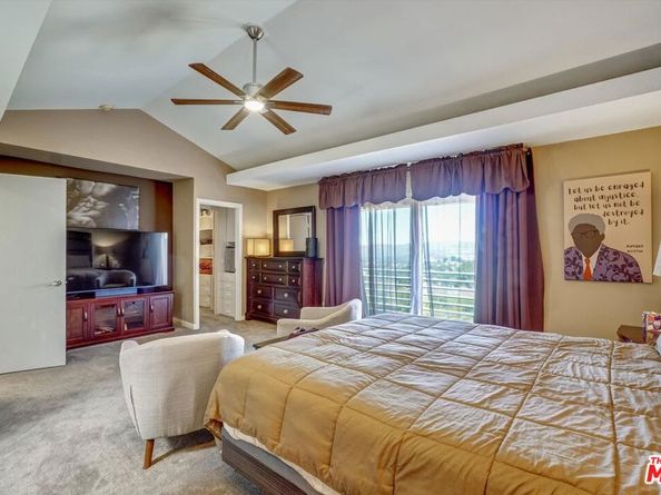 21749 Planewood Drive, Woodland Hills CA 91364