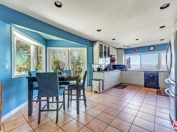 21749 Planewood Drive, Woodland Hills CA 91364
