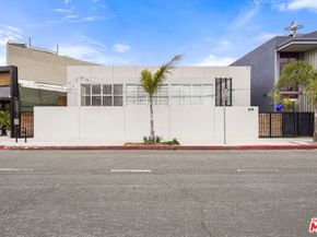 215 Windward Avenue, Venice CA 90291