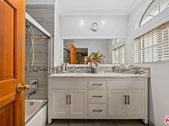 1747 N Avenue 46, Los Angeles CA 90041