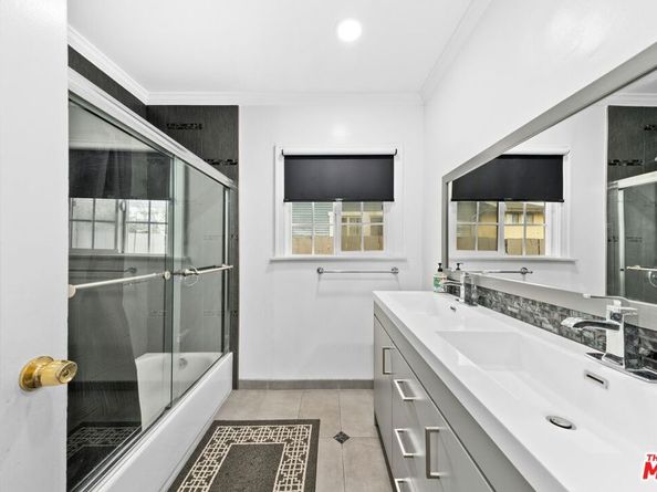 1747 N Avenue 46, Los Angeles CA 90041