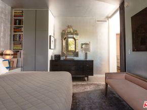 4411 Los Feliz Boulevard 702, Los Angeles CA 90027