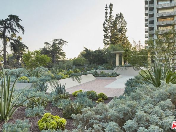 4411 Los Feliz Boulevard 702, Los Angeles CA 90027