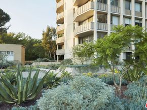 4411 Los Feliz Boulevard 702, Los Angeles CA 90027