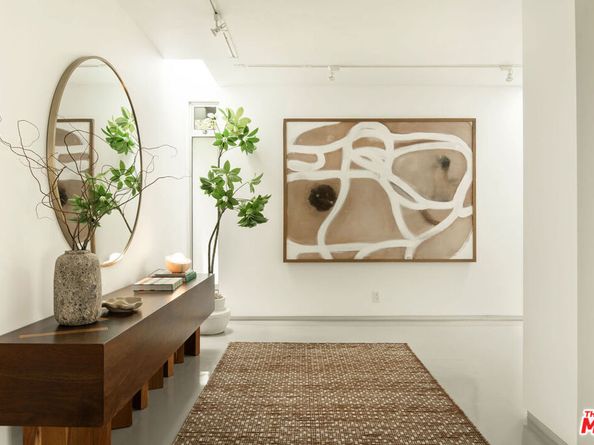 2257 Chelan Drive, Los Angeles CA 90068