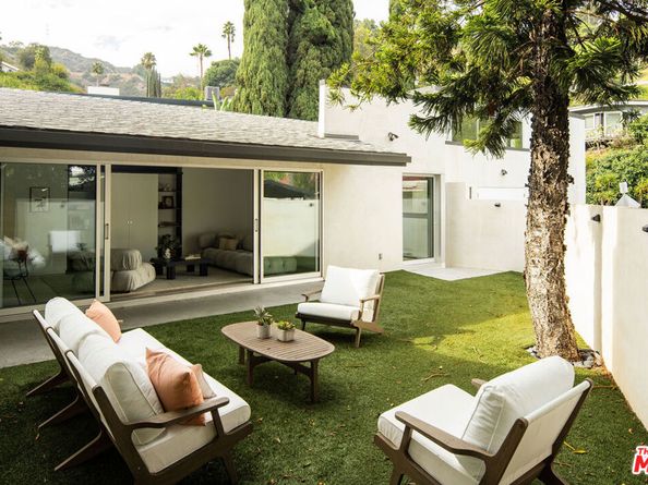 2257 Chelan Drive, Los Angeles CA 90068