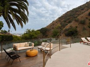2257 Chelan Drive, Los Angeles CA 90068