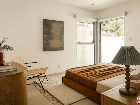 2257 Chelan Drive, Los Angeles CA 90068