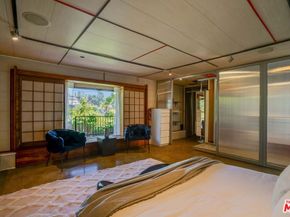 2528 Dearborn Drive, Los Angeles CA 90068