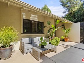 2206 Sunset Crest Drive, Los Angeles CA 90046