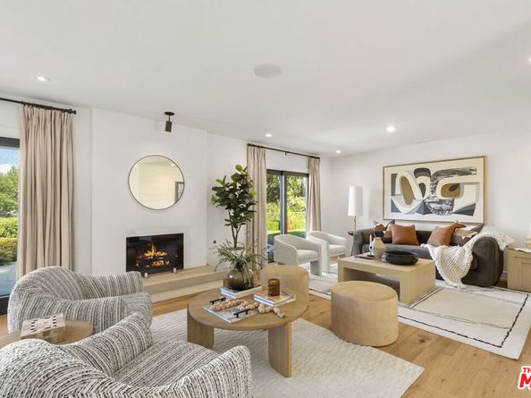 2206 Sunset Crest Drive, Los Angeles CA 90046