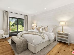 2206 Sunset Crest Drive, Los Angeles CA 90046