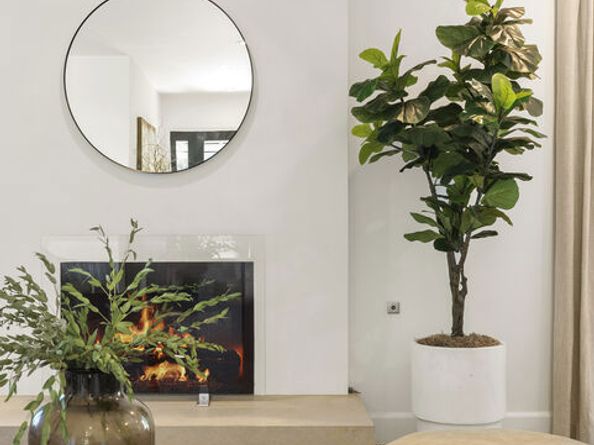 2206 Sunset Crest Drive, Los Angeles CA 90046