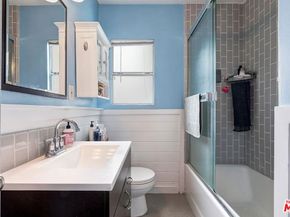 717 Coeur D Alene Avenue, Venice CA 90291